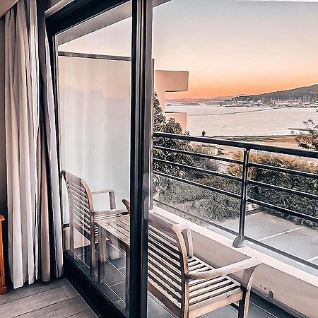 Rives D'Or Hotel Ла Сен-сюр-Мер Екстериор снимка