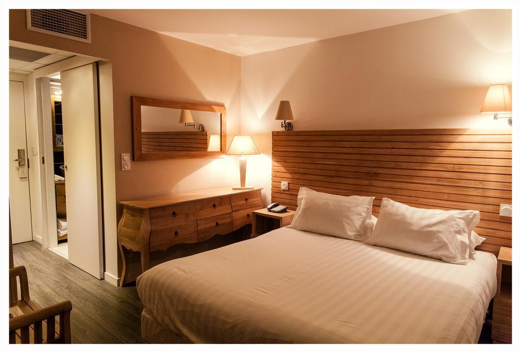 Rives D'Or Hotel Ла Сен-сюр-Мер Екстериор снимка